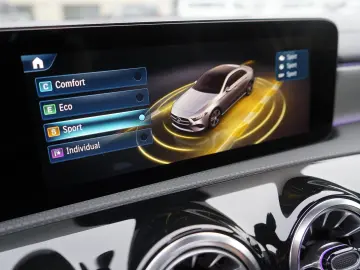 MERCEDES-BENZ A 250 4Matic Limo AMG Premium Plus 360&hellip;