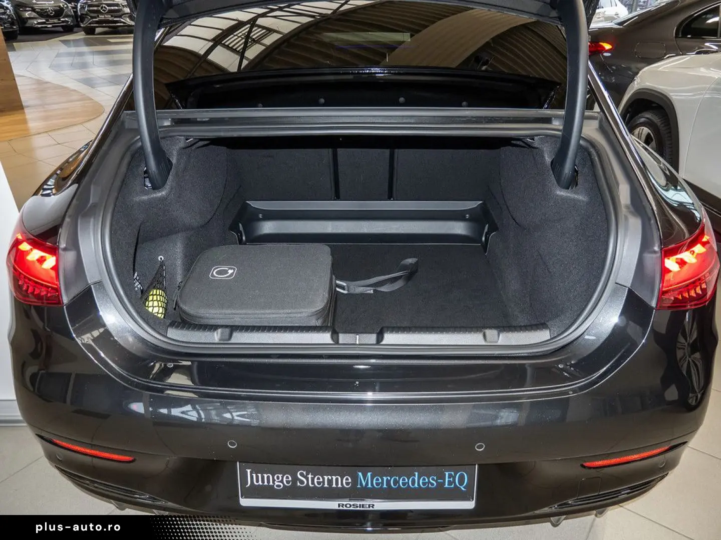 MERCEDES-BENZ EQE 350 4M AMG Sport Premium  Distr. L&hellip;