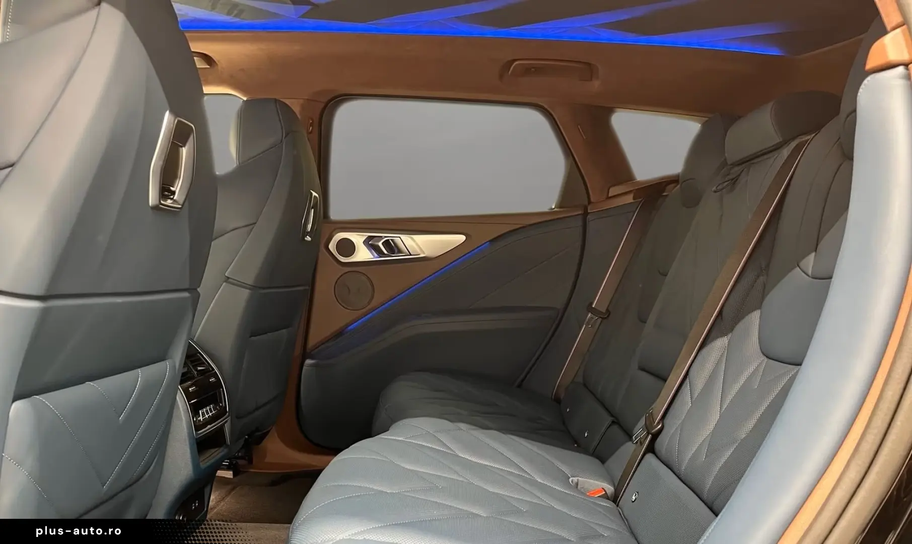 BMW XM 50e Massage AHK Driv.Assist.Prof Harman K