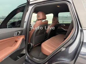 BMW X5 xDrive 45e M Package