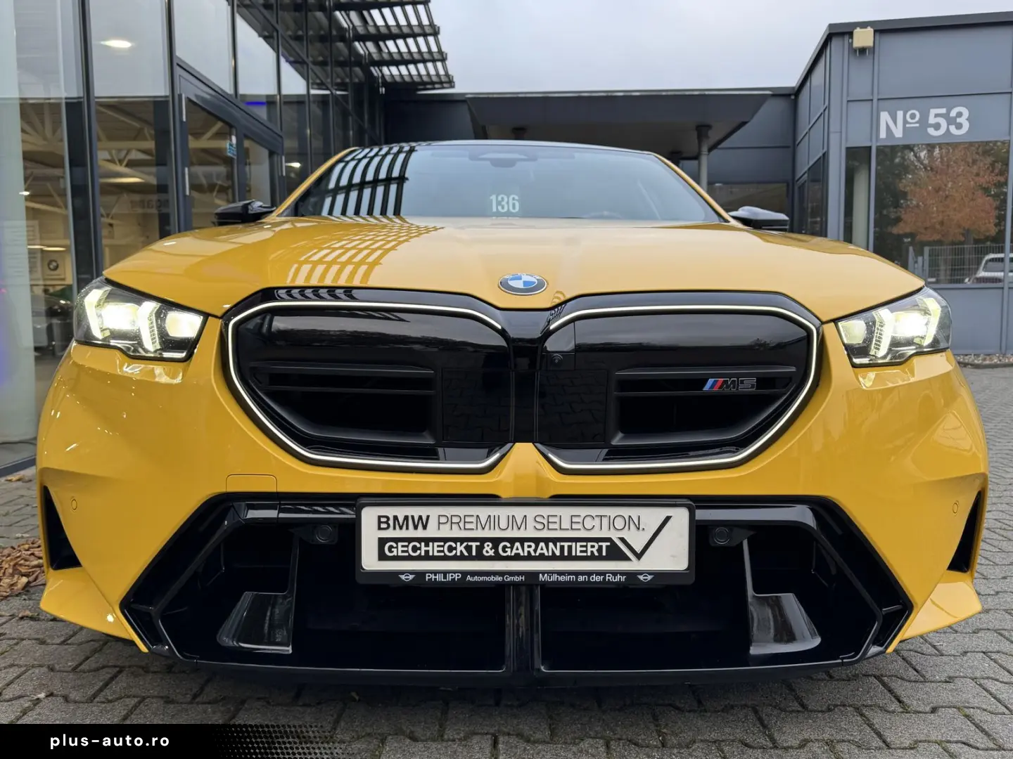 BMW M5 Limousine Individ. PANO B&W CarbonKeram 0 5%