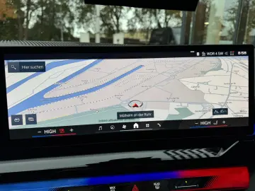 BMW M5 Limousine Individ. PANO B&W CarbonKeram 0 5%