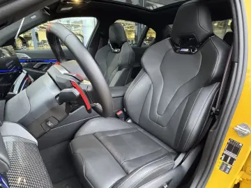 BMW M5 Limousine Individ. PANO B&W CarbonKeram 0 5%