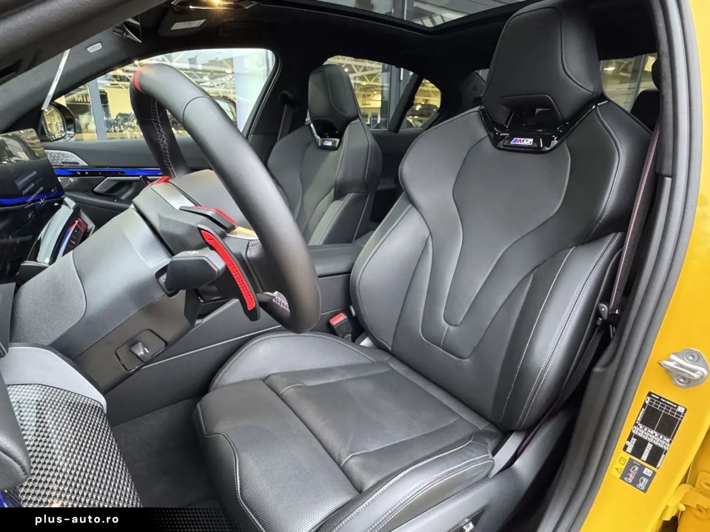 BMW M5 Limousine Individ. PANO B&W CarbonKeram 0 5%