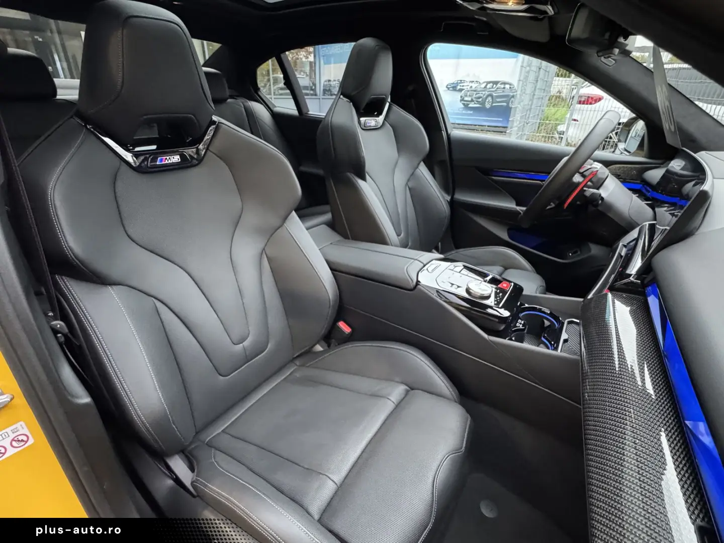 BMW M5 Limousine Individ. PANO B&W CarbonKeram 0 5%