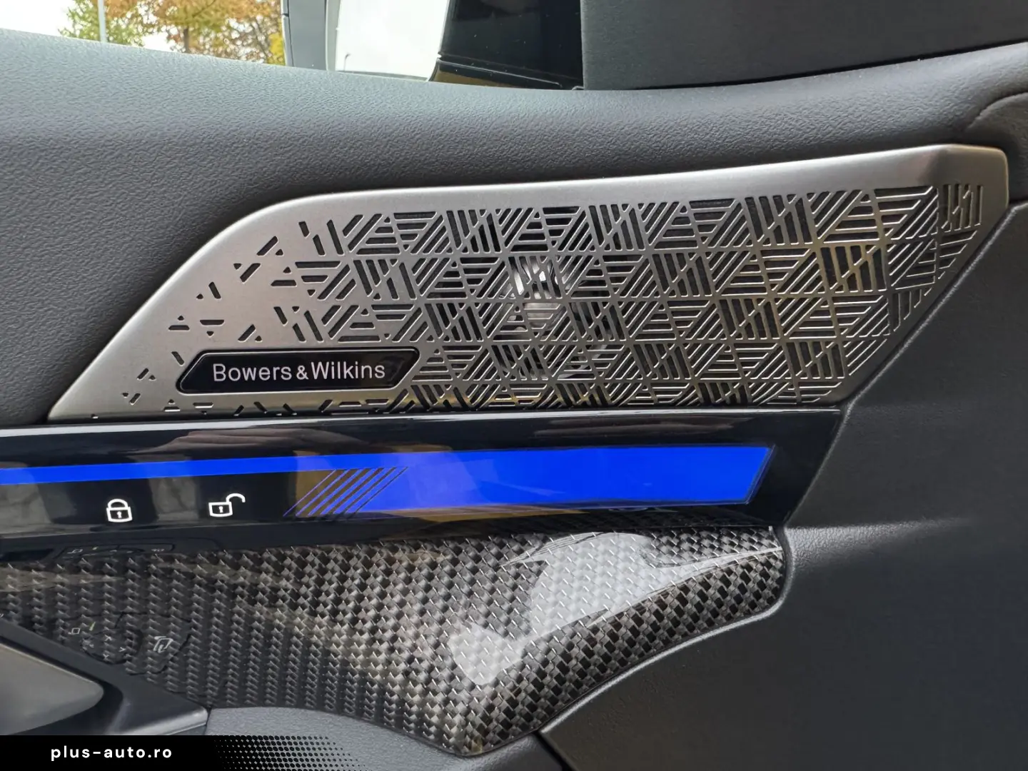 BMW M5 Limousine Individ. PANO B&W CarbonKeram 0 5%