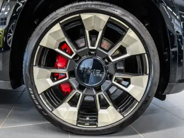 BMW XM M Sport ACC 360 KAM RFK NAVI Laser Massage