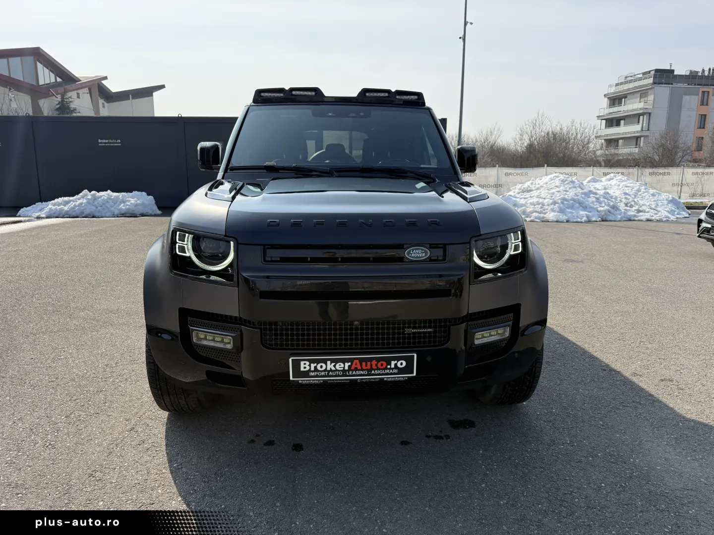 Land Rover Defender 110 3.0D 250 MHEV Hard Top X-Dynamic SE