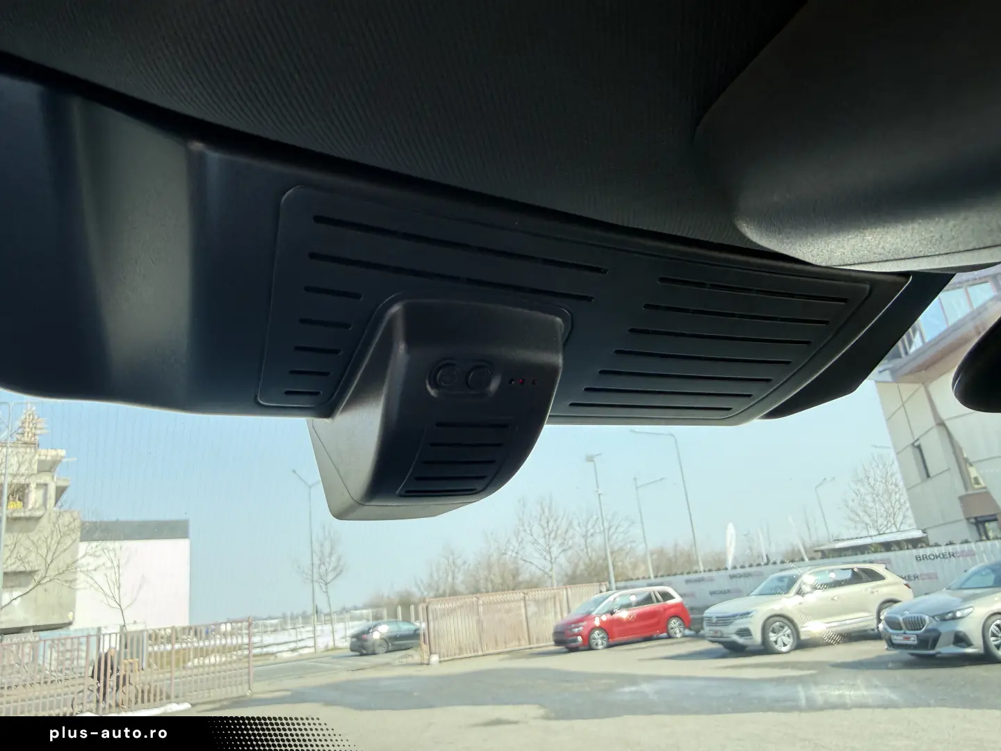 Land Rover Defender 110 3.0D 250 MHEV Hard Top X-Dynamic SE