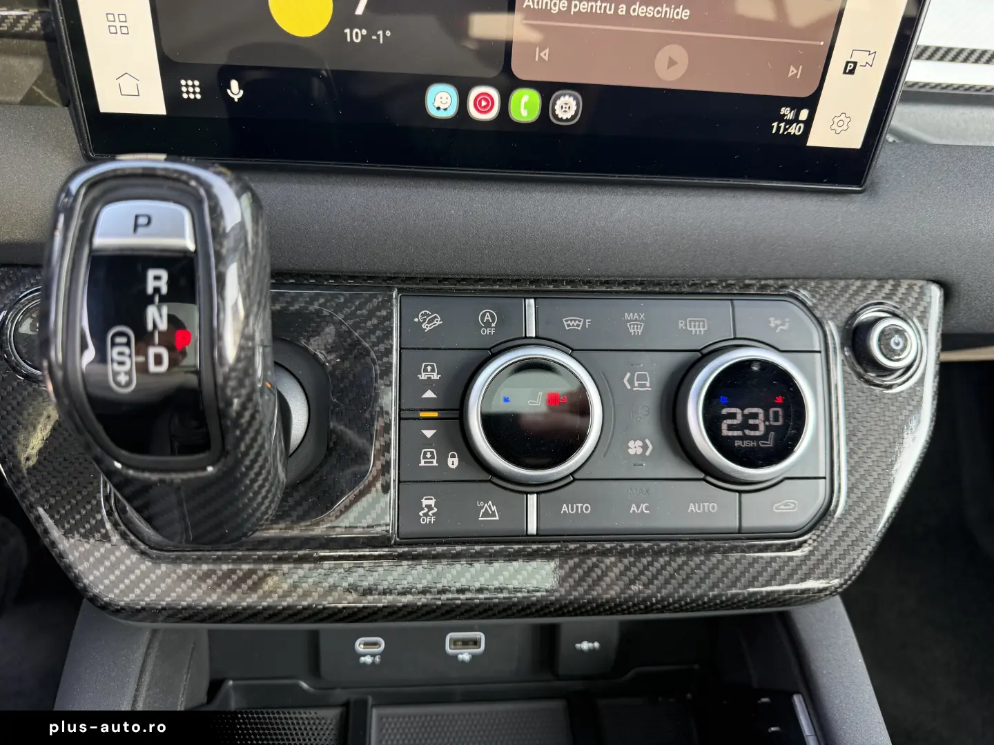 Land Rover Defender 110 3.0D 250 MHEV Hard Top X-Dynamic SE