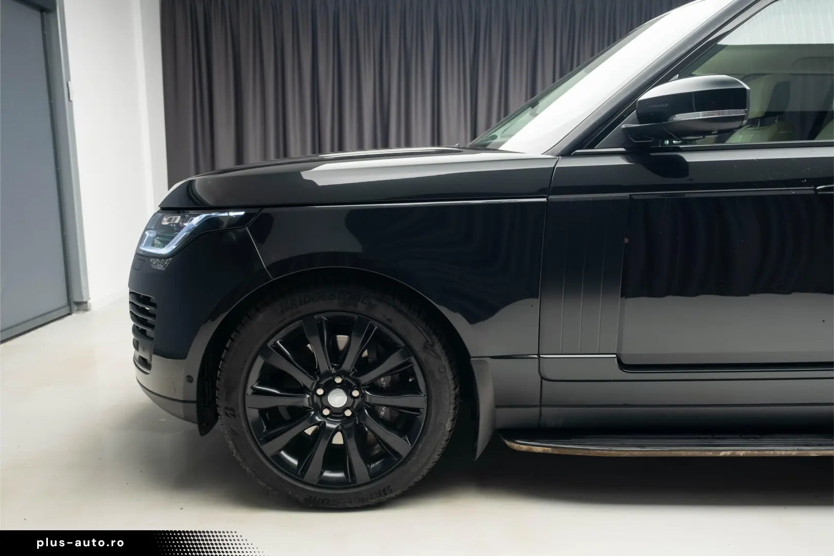 Land Rover Range Rover Vogue P400e