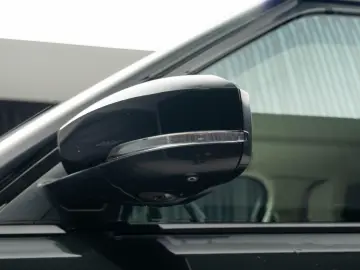 Land Rover Range Rover Vogue P400e