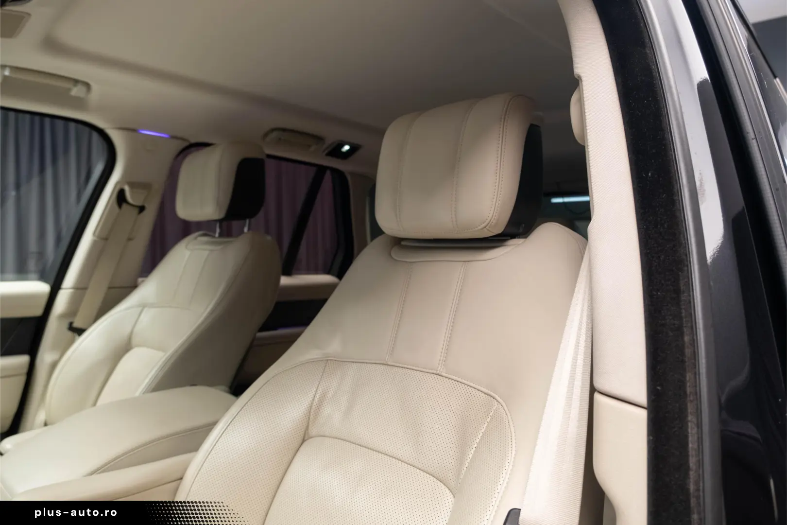 Land Rover Range Rover Vogue P400e