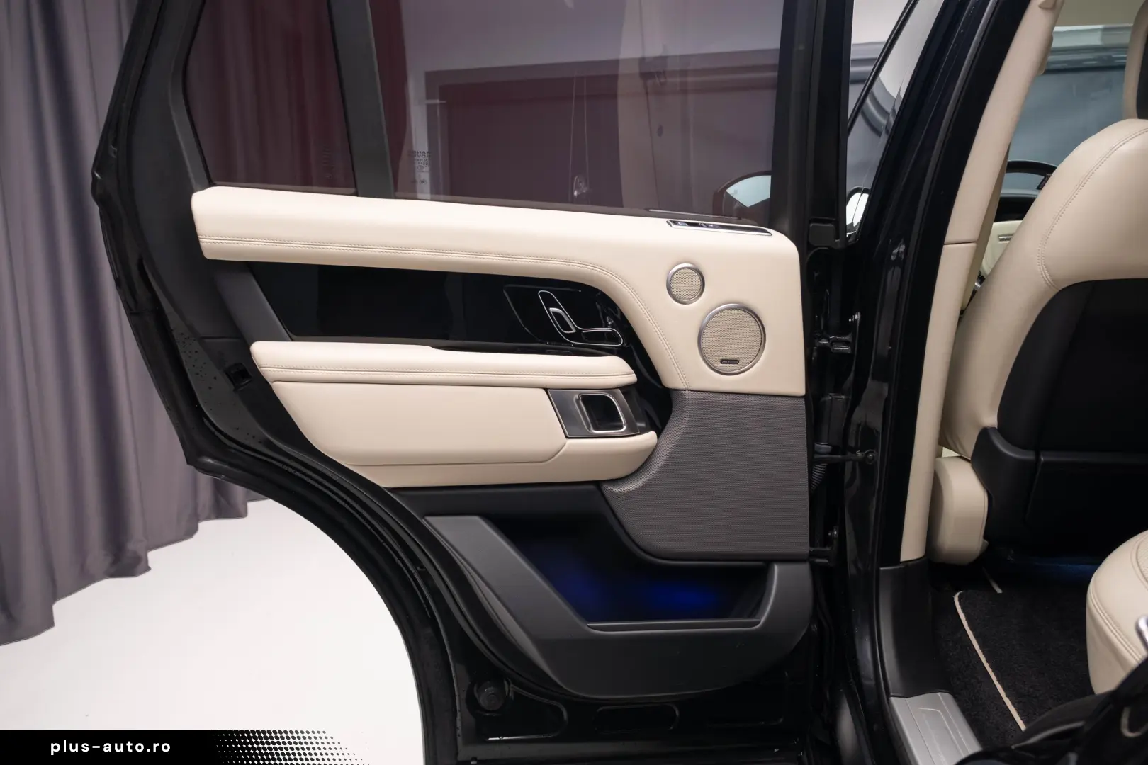 Land Rover Range Rover Vogue P400e