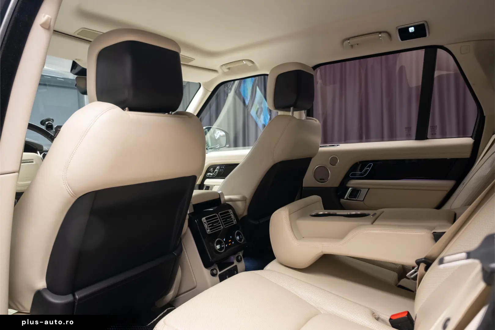 Land Rover Range Rover Vogue P400e