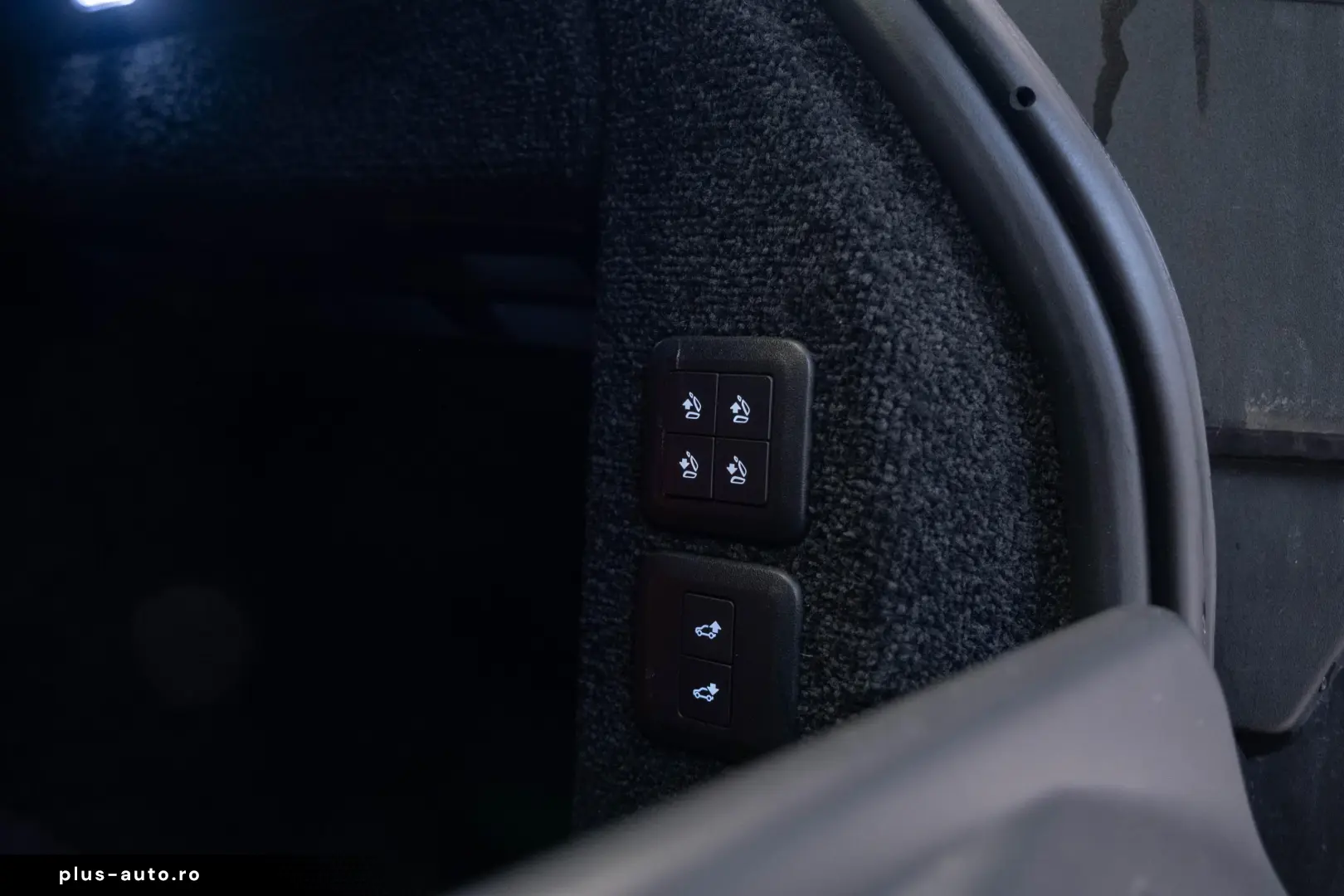 Land Rover Range Rover Vogue P400e