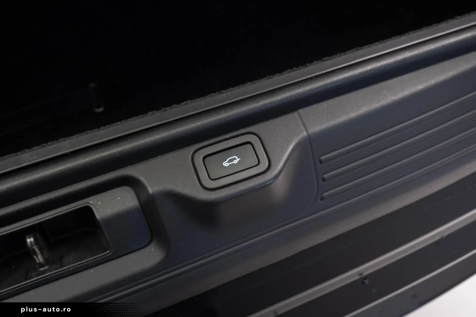 Land Rover Range Rover Vogue P400e