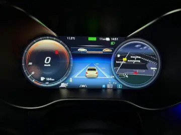 MERCEDES-BENZ GLC 300 de 4M Coupé AMG  Night  Sitzklima  SHD