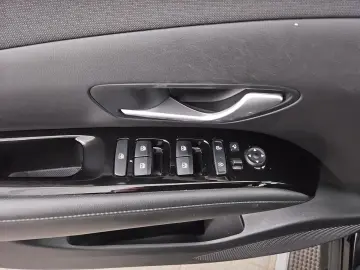 HYUNDAI Tucson 1.6 CRDI