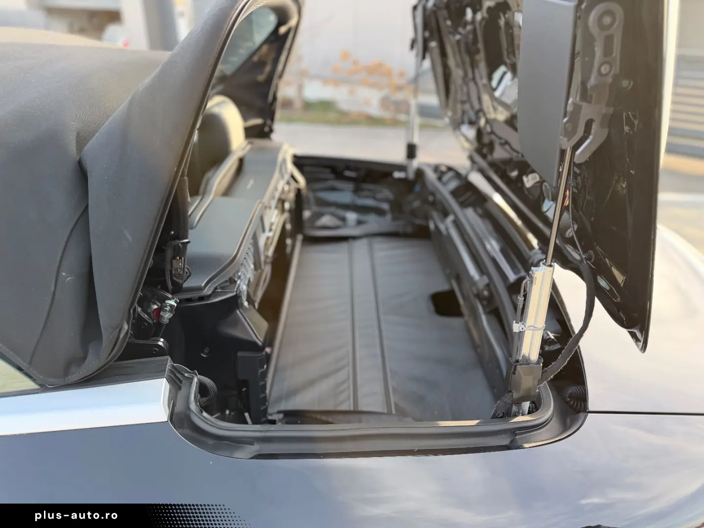 MERCEDES-BENZ E 450 4MATIC CABRIO AMG SITZBEL. BURM &hellip;