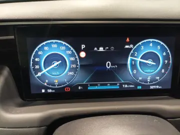 HYUNDAI Tucson 1.6 MHD