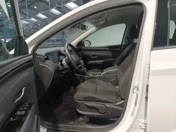 HYUNDAI Tucson 1.6 MHD