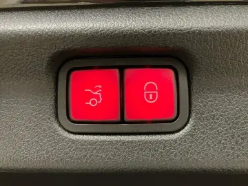 MERCEDES-BENZ EQE 350 4M AMG-Line Premium Pl. Night &hellip;