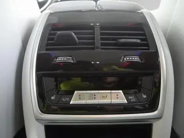 BMW XM 50e Sepia metallic Towbar 23 Alloy Highway Assist