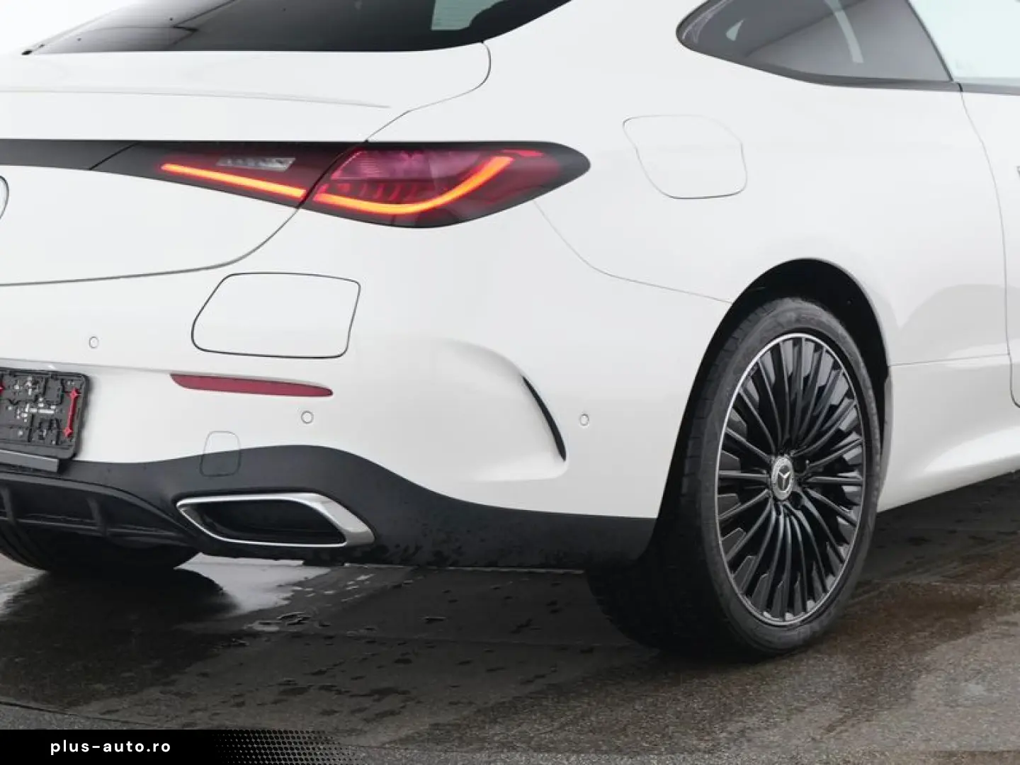 MERCEDES-BENZ CLE 300 e AMG DIGI 360' SOUND PANO BURM.