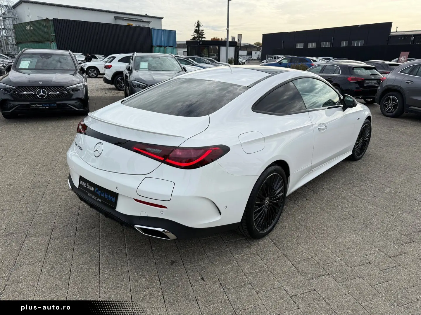 MERCEDES-BENZ CLE 300 e AMG Prem DISTR AHK Night 360 Burm3D