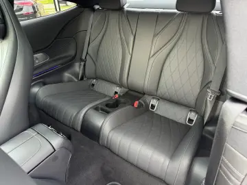 MERCEDES-BENZ CLE 300 e AMG Prem DISTR AHK Night 360 Burm3D