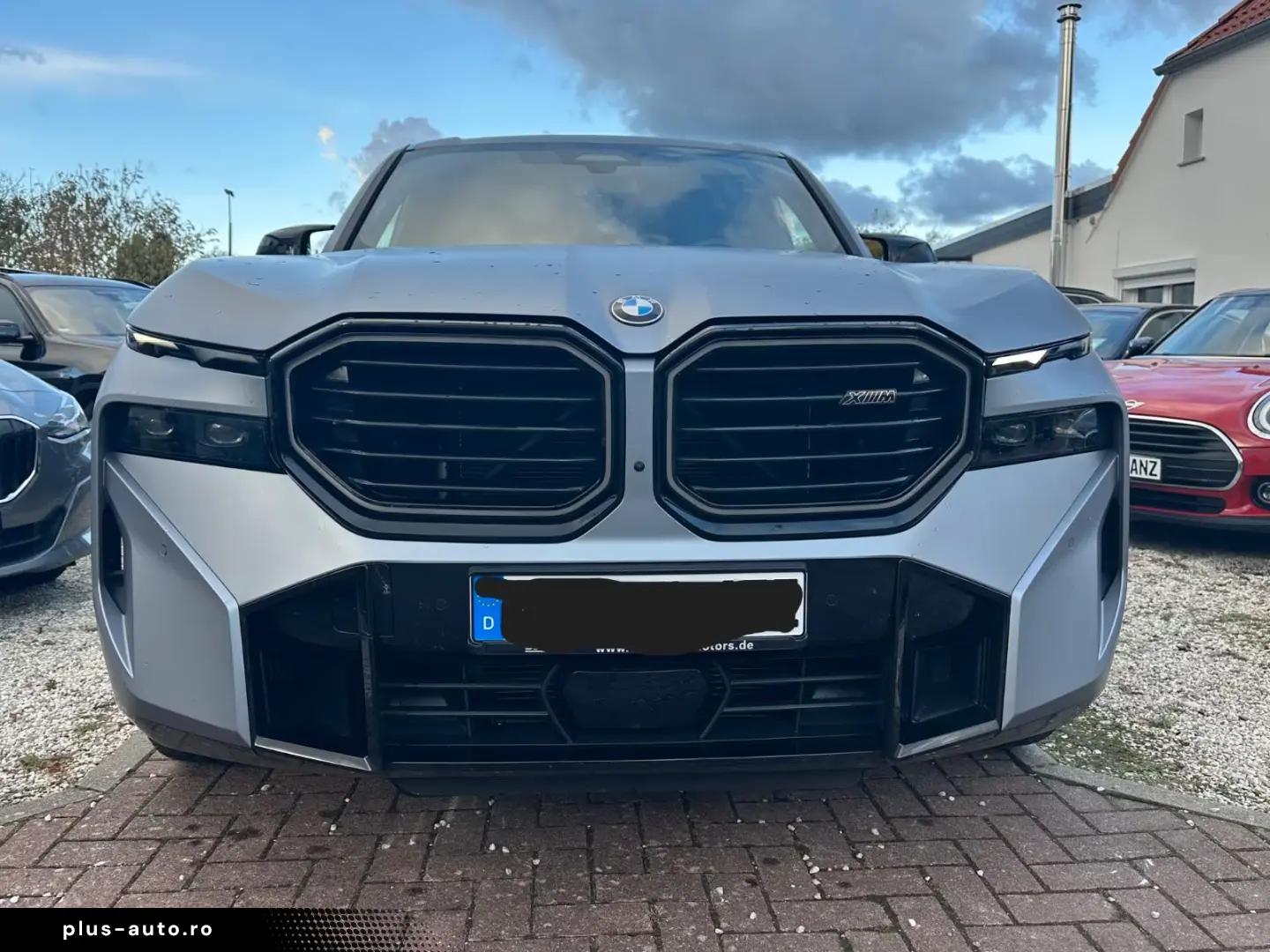 BMW XM MASSAGE AHK DRIVING PROF.