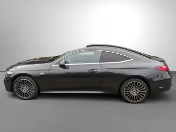 MERCEDES-BENZ CLE 300 e Coupé AMG  AHK  Pano Distronic 360