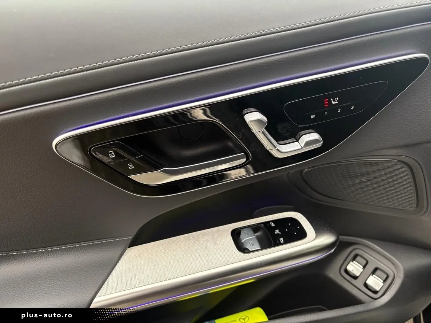 MERCEDES-BENZ CLE 300 e Coupé AMG  AHK  Pano Distronic 360