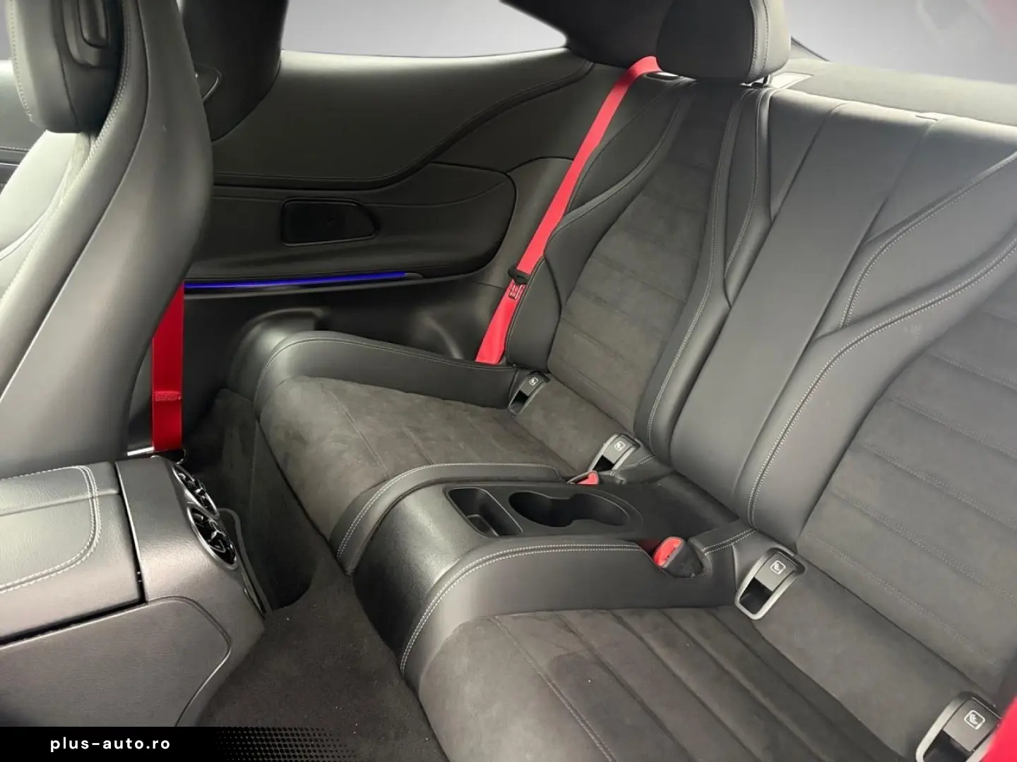 MERCEDES-BENZ CLE 300 e Coupé AMG  AHK  Pano Distronic 360