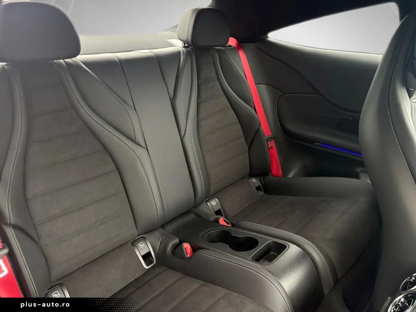 MERCEDES-BENZ CLE 300 e Coupé AMG  AHK  Pano Distronic 360