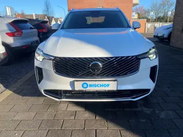 VOLVO XC90 Plus Bright B5 AWD 7-Sitzer El. Panodach Na