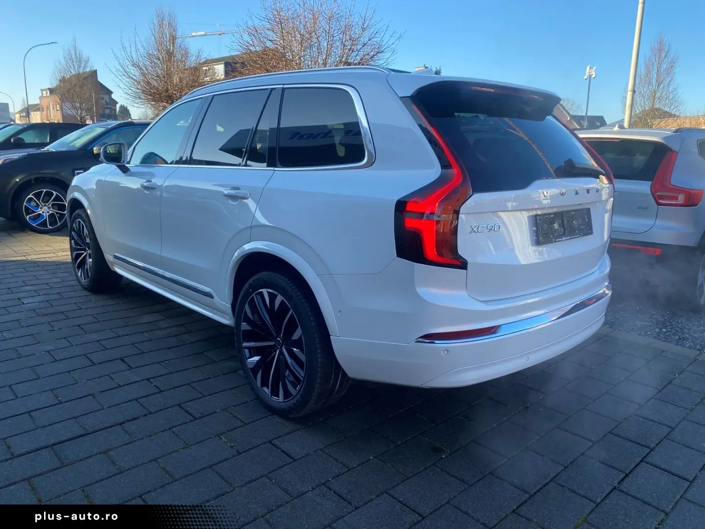 VOLVO XC90 Plus Bright B5 AWD 7-Sitzer El. Panodach Na