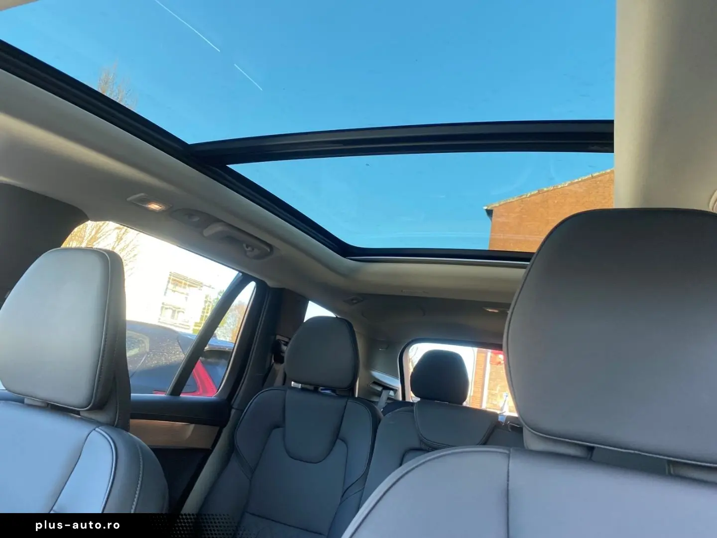 VOLVO XC90 Plus Bright B5 AWD 7-Sitzer El. Panodach Na