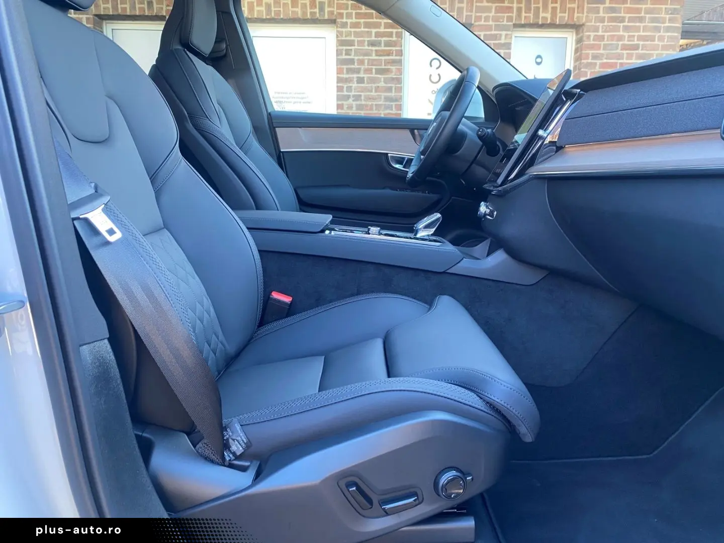 VOLVO XC90 Plus Bright B5 AWD 7-Sitzer El. Panodach Na