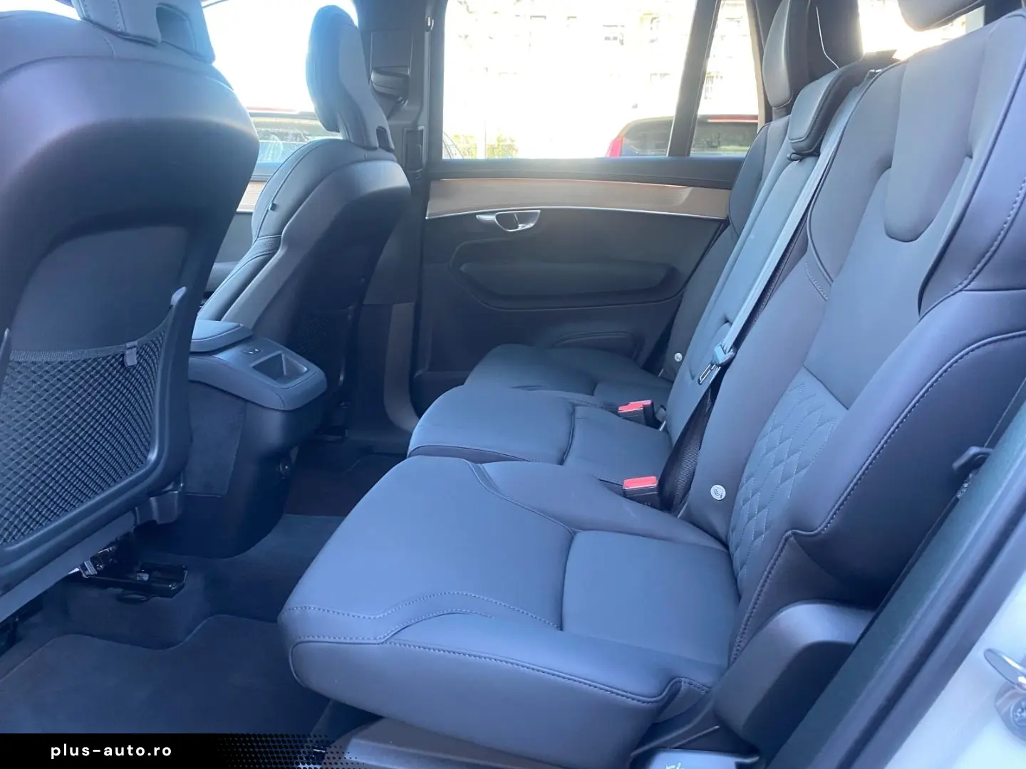 VOLVO XC90 Plus Bright B5 AWD 7-Sitzer El. Panodach Na