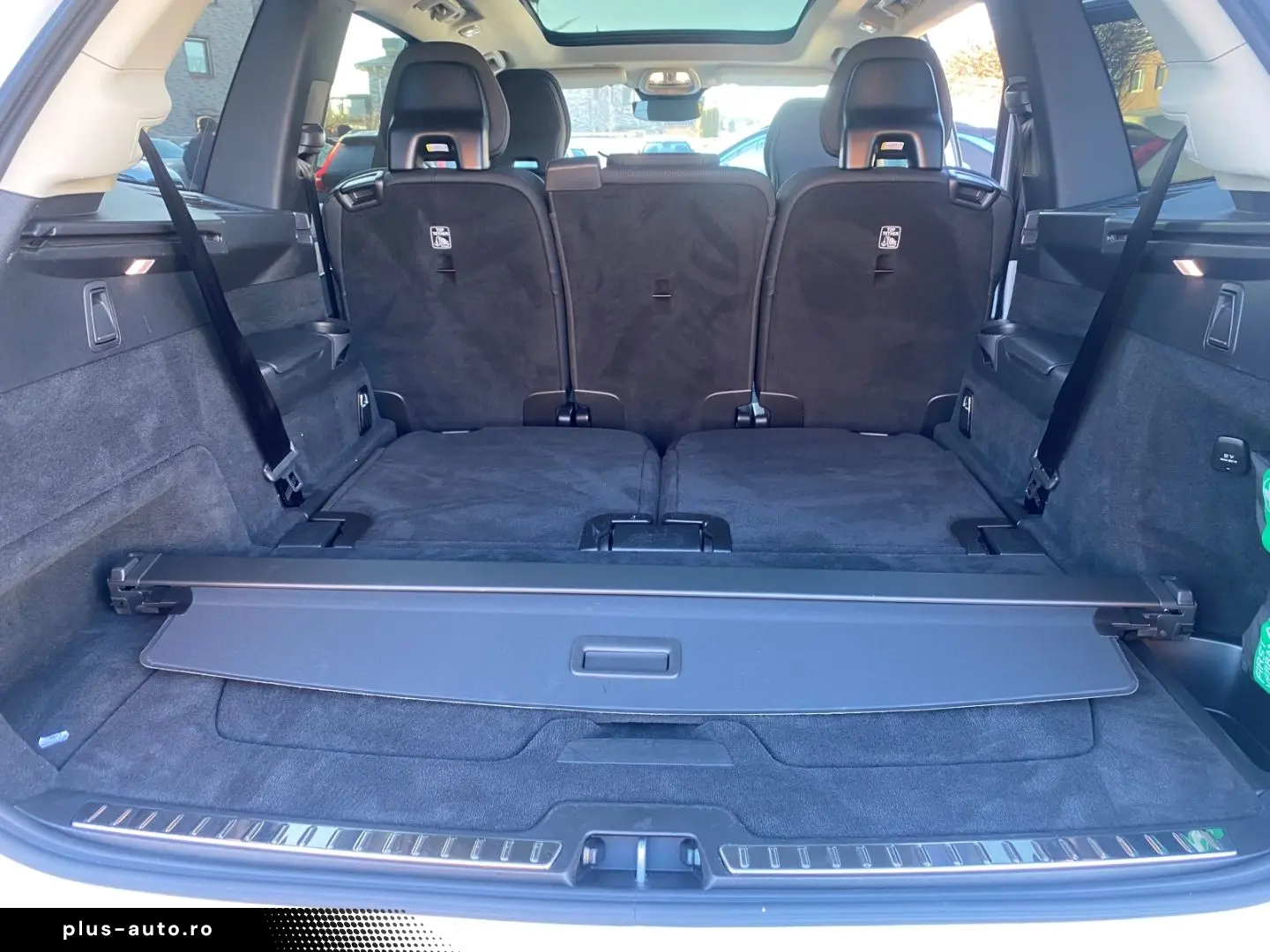 VOLVO XC90 Plus Bright B5 AWD 7-Sitzer El. Panodach Na