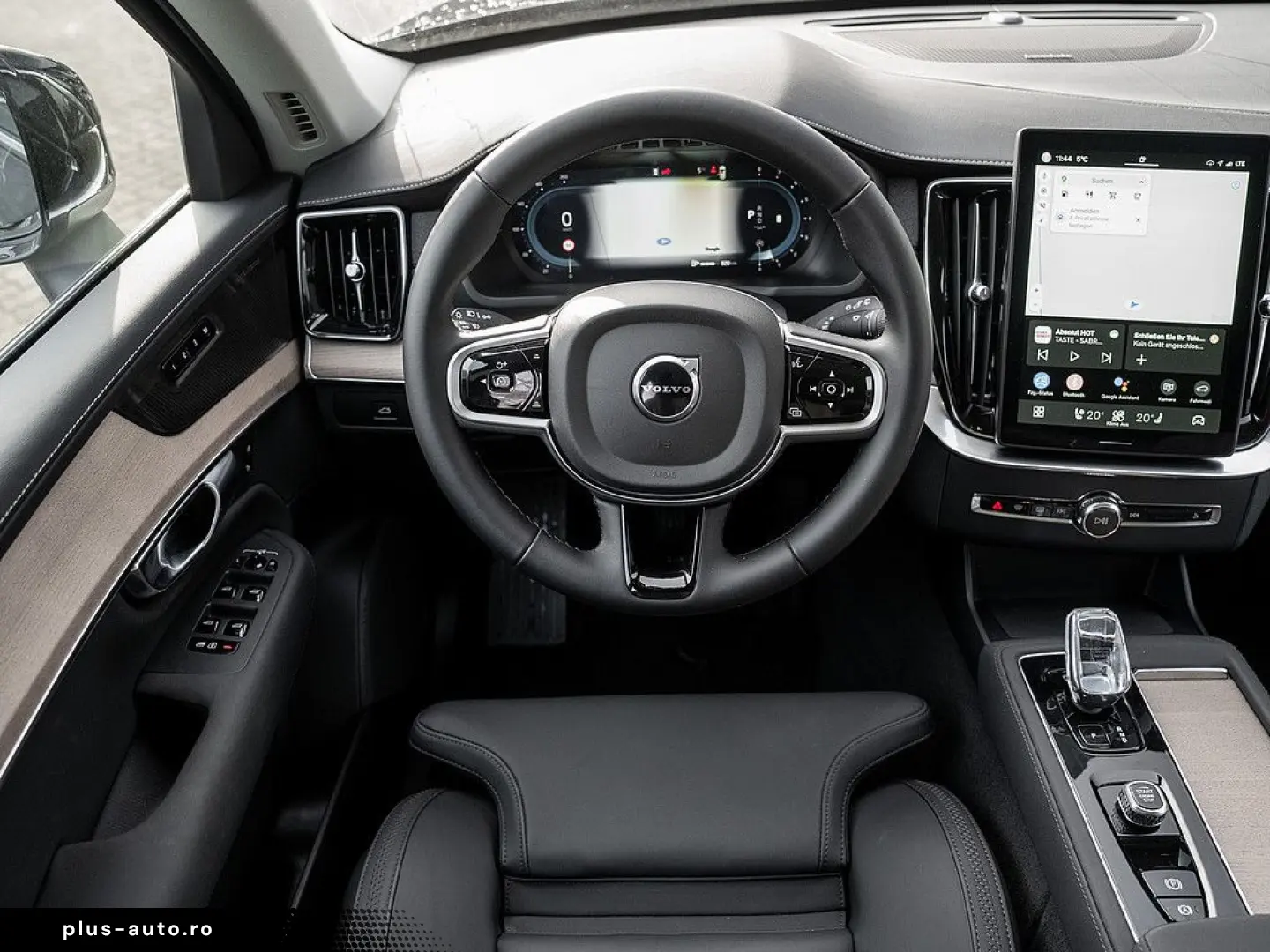 VOLVO XC90 B5 AWD Plus Bright