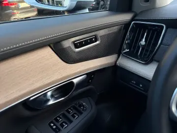 VOLVO XC90 T8 Plus Bright Plug-in PANO Head-Up 360  Fa