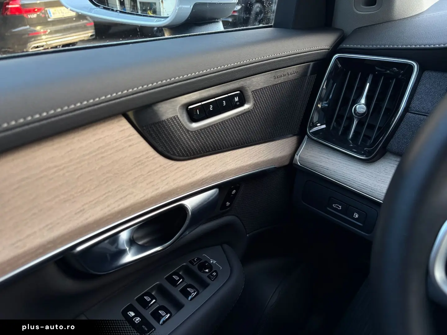 VOLVO XC90 T8 Plus Bright Plug-in PANO Head-Up 360  Fa