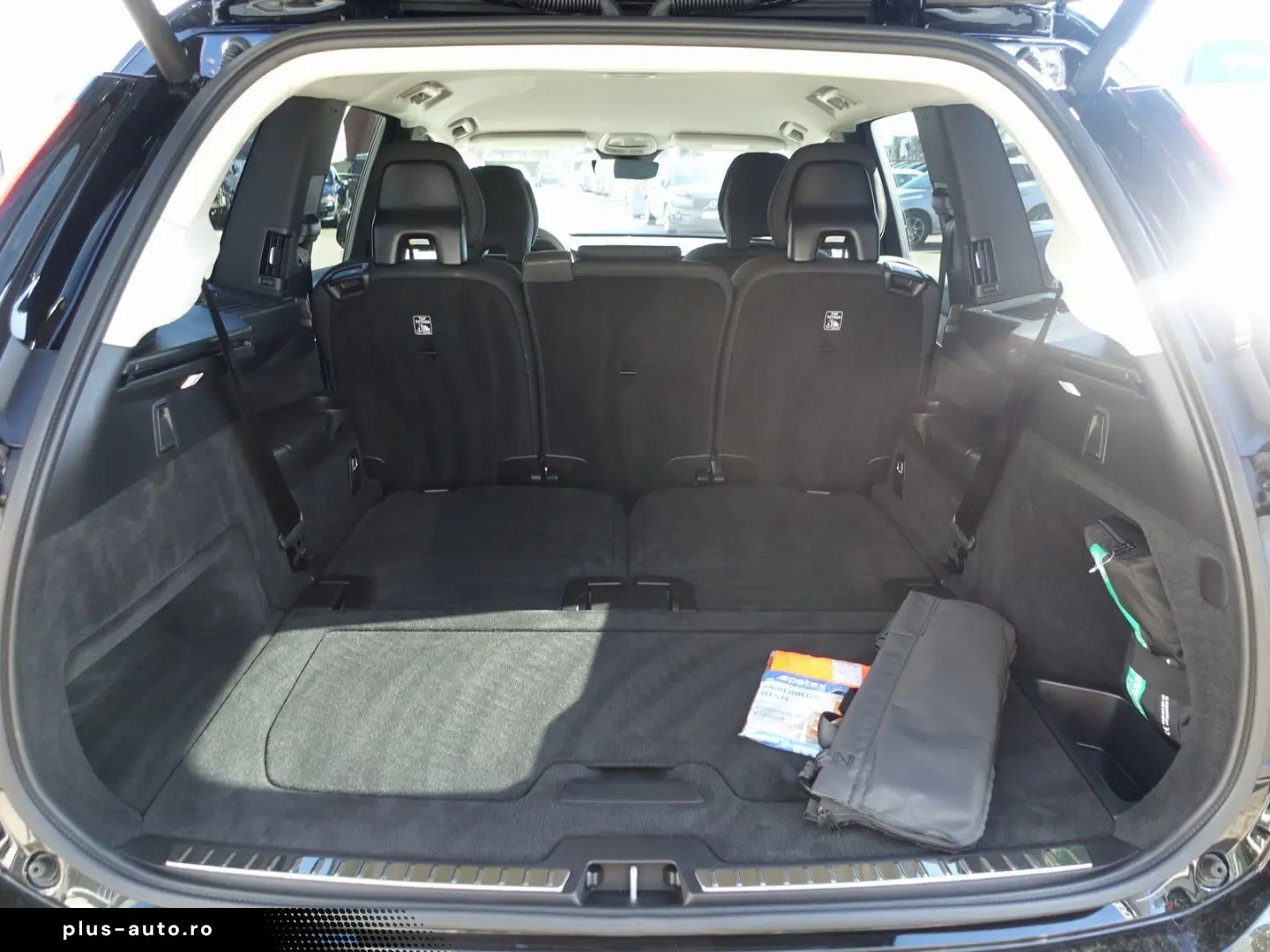 VOLVO XC90 Plus Dark T8 AWD Plug-in hybrid 360  H&K