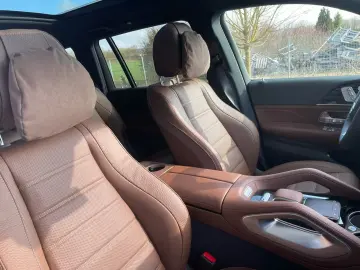 Mercedes-Benz GLS 450