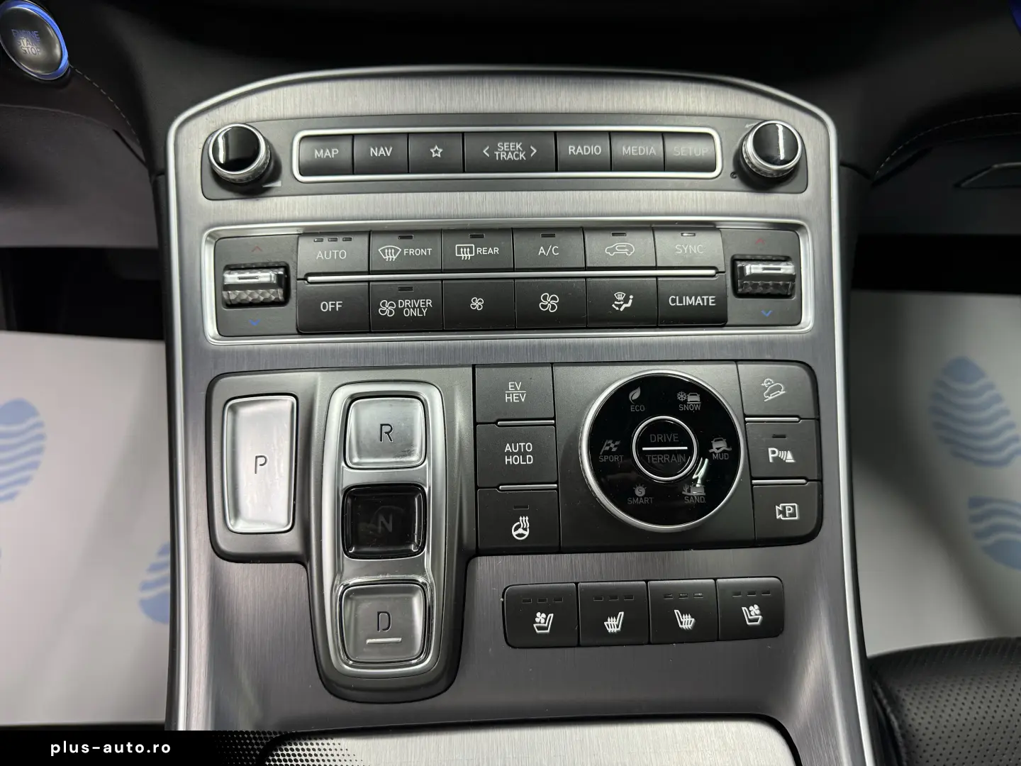 YUNDAI SANTA FE 265 CP - PLUG-IN HYBRID – 4WD - PRIME