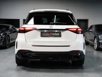 MERCEDES-BENZ GLE 450d AMG Pano-AIR-Distronic-StandHZG-360