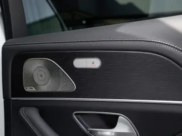 MERCEDES-BENZ GLE 450d AMG Pano-AIR-Distronic-StandHZG-360